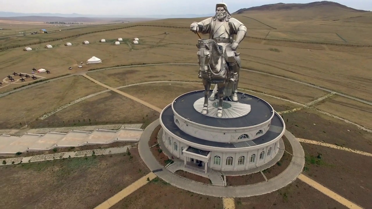 Statue of Chinggis khan