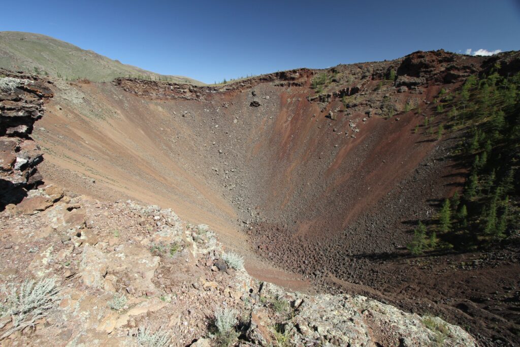 Terkhii tsagaan nuur and khorgo volcano